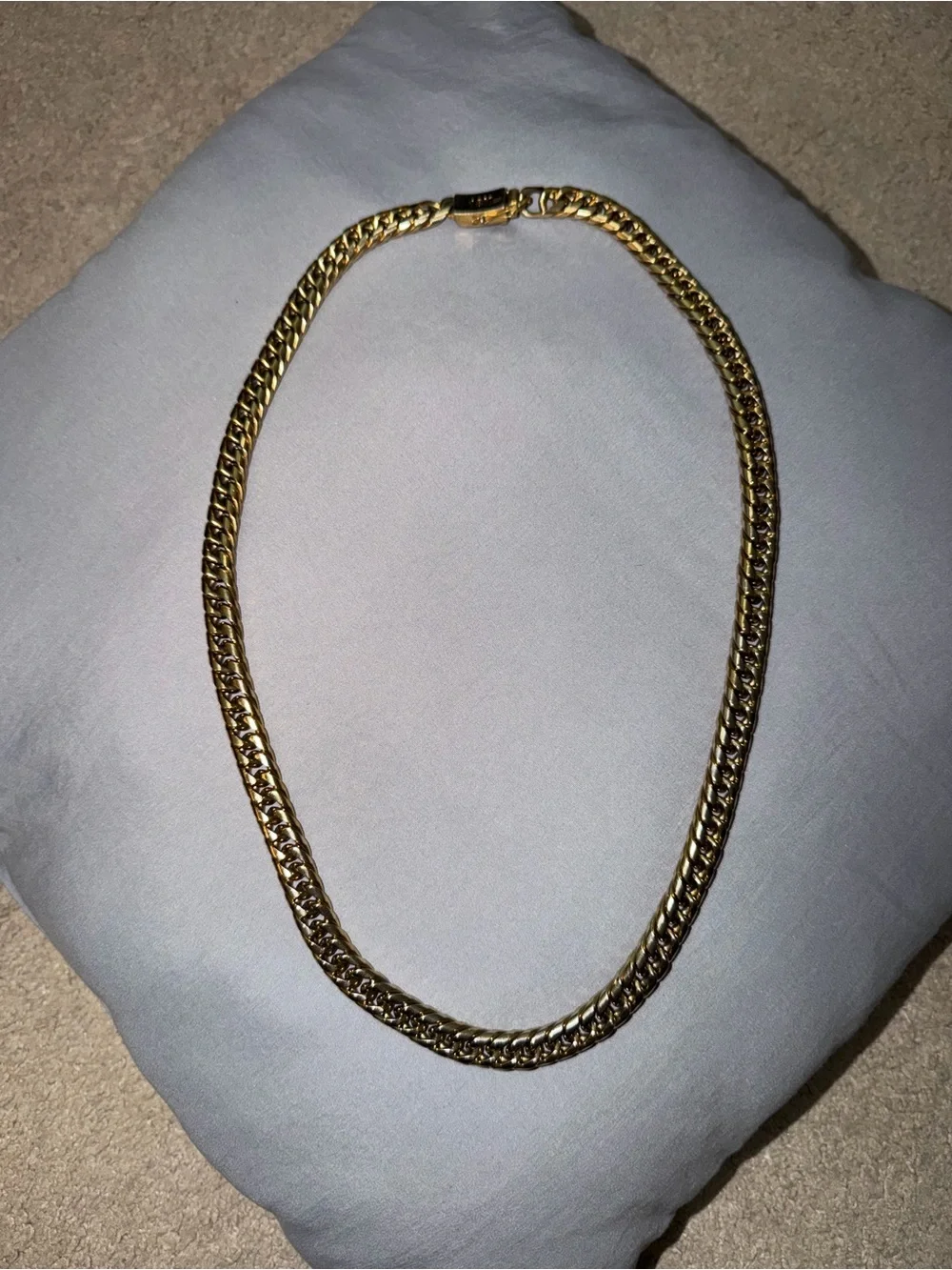 GoldGods eye catching